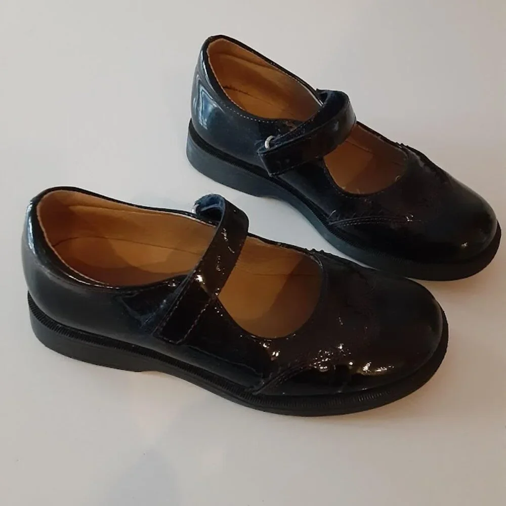 NATURINO Wing Tipped Navy w/ Burgundy Trim Patent Leather Maryjane shoes